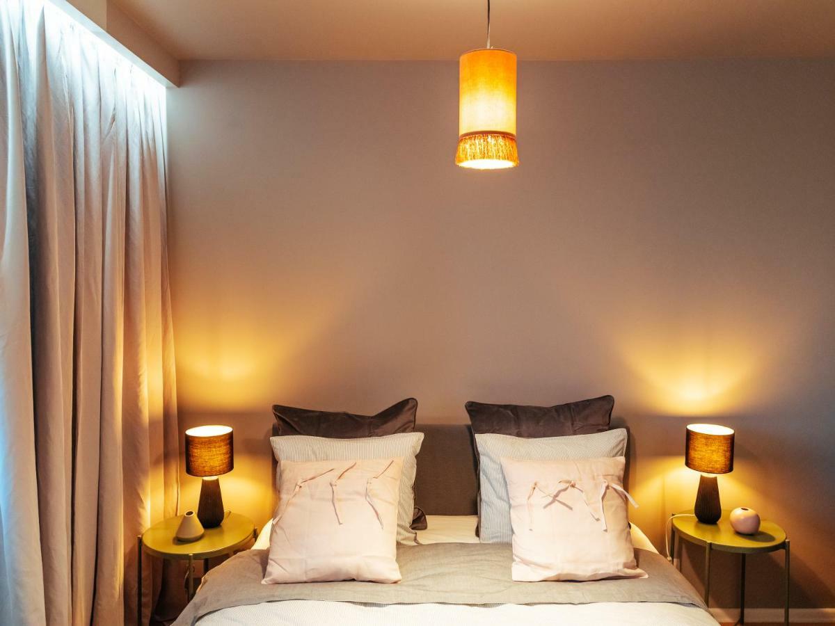 Parklake Design Apartment - Fabulous View - Netflix Bukarest Exteriör bild