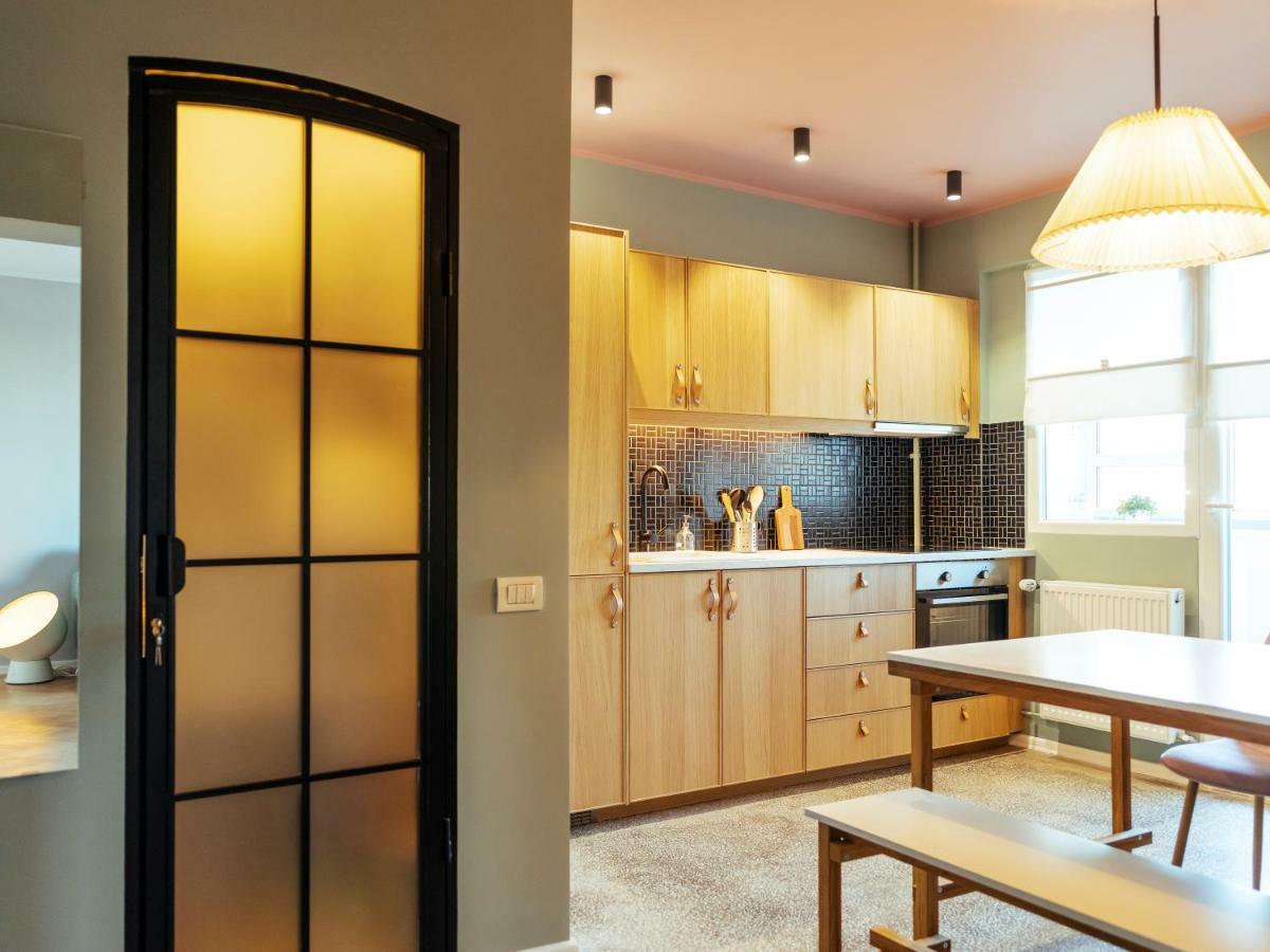 Parklake Design Apartment - Fabulous View - Netflix Bukarest Exteriör bild