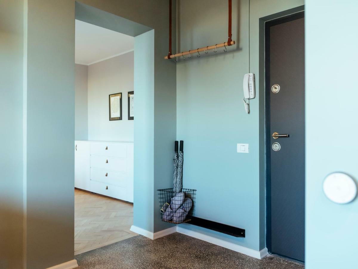 Parklake Design Apartment - Fabulous View - Netflix Bukarest Exteriör bild